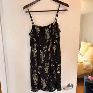 ARITZIA | Sunday Best floral dress | Sz M